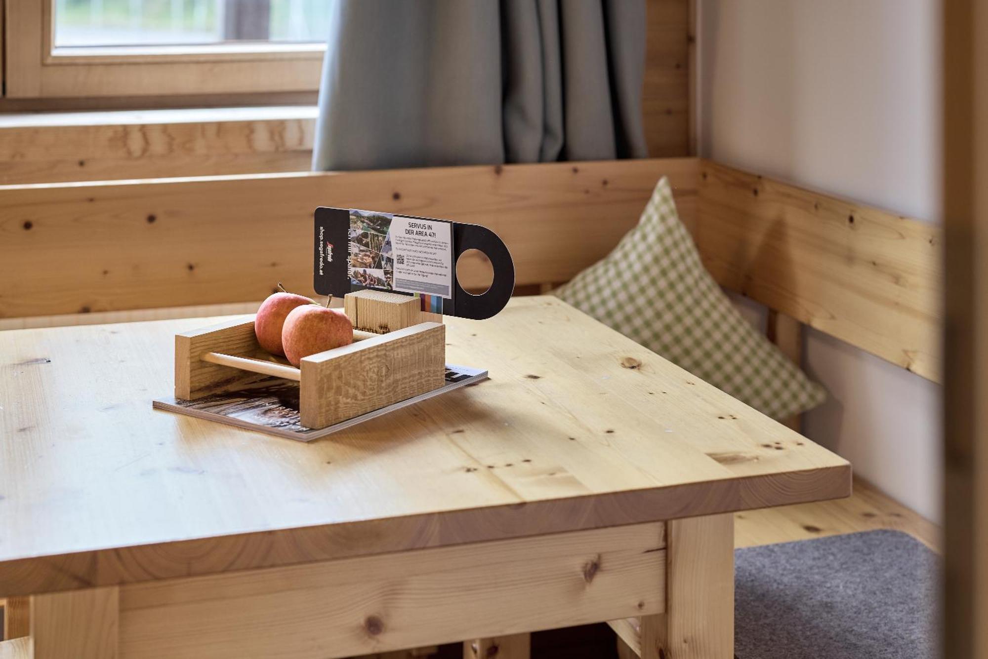 AREA 47 - Tirol Hotel Ötztal-Bahnhof Kültér fotó